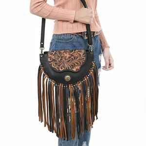 Bolso de Mano y Bandolera Estilo Bohemio Occidental, de Cuero Vacuno con Flecos, Colección Otoño, Última Moda - Product Image 4