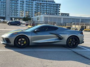 Corvette Stingray Coupé C8.R Édition Championnat 2022 ~7 700 milles # 789 sur 1 000 modèles C8.R, pack performance Z51 - Product Image 3