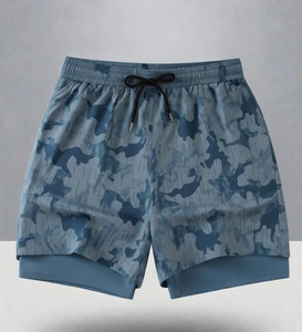 Shorts Confort Max à taille mi-haute pour hommes, couleur unie, tissu léger et flexible, conçus pour la course à pied longue distance - Product Image 1