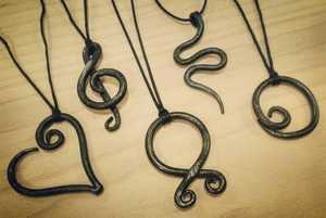 Joyería de hierro, amuleto Vikingo, colgante de martillo, amuletos forjados, regalos forjados, collar hecho a mano, amuletos hechos a mano, Colgante vikingo - Product Image 3