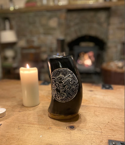 Tasses à boire Viking sculptées à la main, cadeau d'anniversaire, cadeaux de mari, cadeau de Couples, cadeaux de Noël - Product Image 2