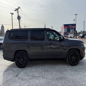 Jeep Grand Wagoneer L Obsidian 2024 USADO EN EXCELENTES CONDICIONES - Product Image 2