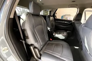 BUICK ENCLAVE ESSENCE 2018 D'OCCASION CÔTÉ GAUCHE/DROIT - Product Image 2