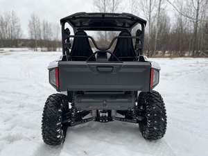 DESCUENTO, Wolverine RMAX2 1000 R-Spec 2025-2026, Nuevo, para Adultos, Listo para Enviar a Todo el Mundo - Product Image 6