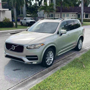 Vente rapide - Voiture d'occasion certifiée 2024 LHD RHD - Volvo XC60 SUV Ultra AWD - Faible kilométrage - Prêt à être expédié - Product Image 1