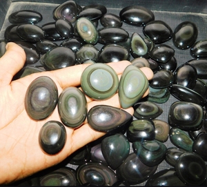 Piedra Preciosa de Obsidiana Arcoíris de Primera Calidad, Obsidiana Arcoíris Natural en Formas Mixtas para Joyería - Product Image 4