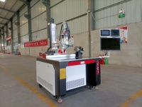 Machine de soudage laser automatique en acier inoxydable cnc 1500 pour la réparation de moules
