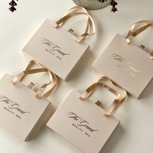 Boîtes Cadeaux Personnalisées pour Cosmétiques et Crèmes - Emballage Élégant pour Salons de Beauté, Mariages, Vouchers Spa, Vente au Détail de Luxe - Product Image 5