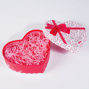 Baskılı Logo sert kağıt karton çikolata çiçek hediye ambalaj kapağı ve taban aşk kalp şekilli takı kutuları toptan - Product Image 1