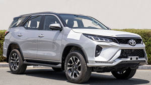 Seminuevo Clean 2022 TOYO_TA FORTUNER LEGENDER - Product Image 2