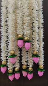 Guirlande de fleurs artificielles de jasmin et de lotus pour les célébrations de mariage et de fête Seemantham Mangalasnanam Decor - Product Image 3