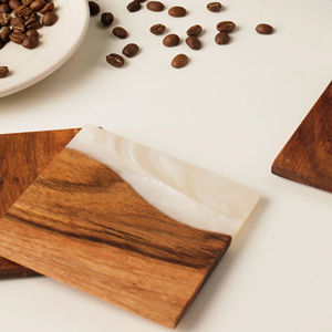 Juego de posavasos de madera y resina epoxi rectangular ecológica de diseño geométrico clásico con copos dorados para bebidas ArtisanVibe - Product Image 6