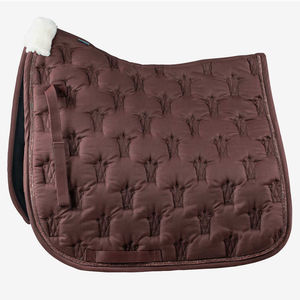 Tapis de selle anglais pour chevaux Matériel d'équitation avec rembourrage en coton et polyester Doublure en poly coton Tapis de selle - Product Image 1