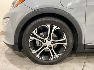 Increíble Chevrolet Bolt EV Premier FWD 2020 Usado en Perfectas Condiciones, con Poco Kilometraje, Disponible a un Precio Increíble - Product Image 3
