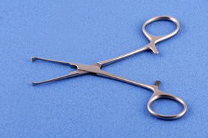 Pinza Intestinal y de Tejidos Allis de 12 cm, Más Vendida, Fabricada en Pakistán con Acero Inoxidable Alemán - Product Image 2