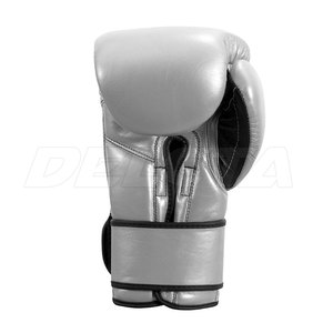 Guantes de Boxeo de Alta Calidad Hechos en Pakistán a Precio Económico, Cómodos Guantes de Boxeo de Cuero para Unisex - Product Image 3
