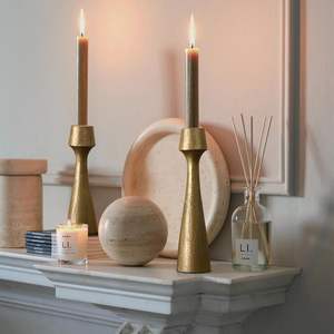 Portavelas con base de cono dorado elegante para decoración de chimenea, portavelas de 3 brazos para decoraciones del hogar, portavelas de estilo - Product Image 4