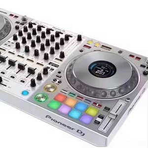 Controlador de DJ de 4 Canales DDJ-1000SRT-W de Calidad Superior para Serato DJ Pro NUEVO - Product Image 3