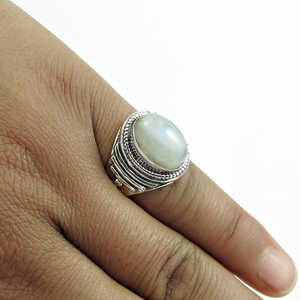 Anillo de Plata de Ley 925 con Piedra Lunar Arcoíris Natural, Joyería Hecha a Mano, Venta al por Mayor, Proveedores de Anillos Boho - Product Image 2