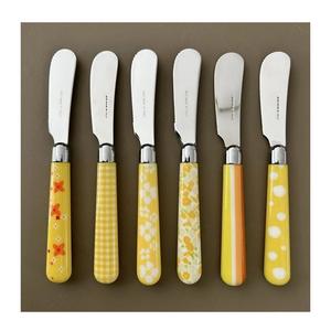 Ensemble de couverts en acier inoxydable au design royal vintage de 12 pièces placage argenté créatif avec poignées élégantes pour les restaurants de fêtes - Product Image 4