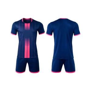 Camiseta de entrenamiento de fútbol para hombres de suavidad de alta calidad al por mayor de fábrica, uniforme de fútbol impreso personalizado para adultos - Product Image 4