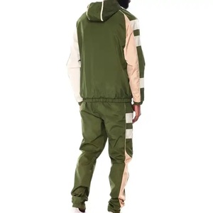 Vêtements de sport en gros, survêtement de sport personnalisé, survêtement pour homme, ensemble coupe-vent de gym, ensemble de vêtements de sport 2 pièces, streetwear, sweat-shirt et short - Product Image 4