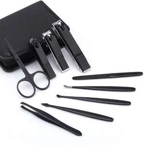 Kit d'outils de soin des ongles en acier inoxydable de haute qualité 9 pièces Logo personnalisable ensemble de manucure et de pédicure comprenant un pied de beauté en cuir - Product Image 4