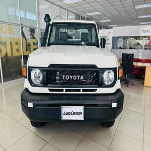 Pick-up automatique Toyota Land Cruiserr Frais et propre Utilisé assez utilisé Pas d'accident Historique Vente en stock Meilleur prix - Product Image 4