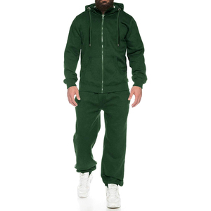 Chándal de hombre sólido con capucha de invierno de corte regular con chaqueta con cremallera y joggers para actividades deportivas y aspecto informal urbano elegante - Product Image 1