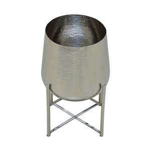 Venta caliente maceta de metal martillado de plata con soporte en precio asequible para restaurante Hotel uso doméstico - Product Image 5