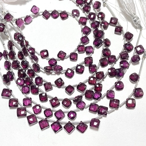 Vente en gros de grenat rose naturel de qualité fine perles de briolette à facettes en forme de cerf-volant fournitures de perles de pierre - Product Image 4