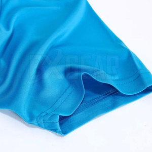 Uniforme de football de qualité supérieure uniforme de football uniforme de football en matériau durable fabriqué au Pakistan - Product Image 3