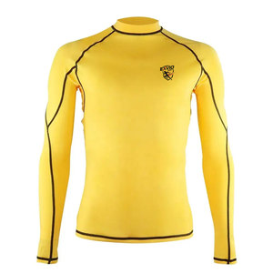 Rashguard à manches longues en spandex/polyester, logo personnalisé, fabrication OEM, vente en gros de rashguards pour hommes - Product Image 1