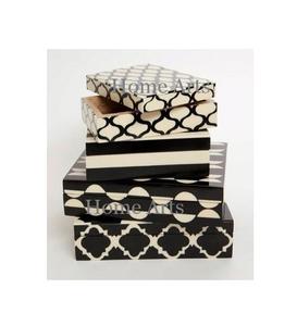 Magnifique boîte à bijoux ronde en bois et nacre avec couvercle en laiton à vendre - Product Image 5