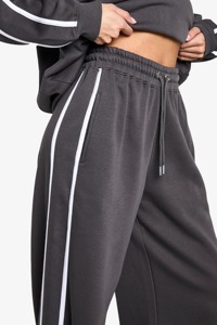 Pantalones de chándal de invierno bordados personalizados OEM, pantalones de chándal holgados de pierna ancha de forro polar de algodón, pantalones básicos con paneles laterales de nailon - Product Image 2