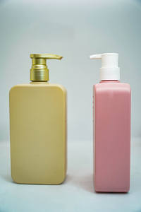 ชุดขวดพลาสติกคุณภาพสูงมีสไตล์300มล. 600มล. ปั๊มโฟมน้ำยาทำความสะอาดผิวหน้าแชมพูปิดผนึก - Product Image 6