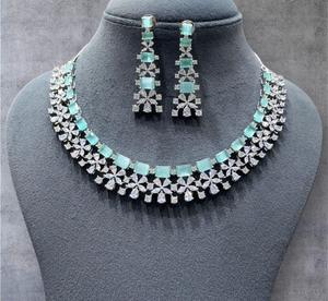 Collier de luxe de haute qualité élégant étincelle Zircon ensemble avec boucles d'oreilles pour mariage fiançailles fête porter pour les femmes - Product Image 2