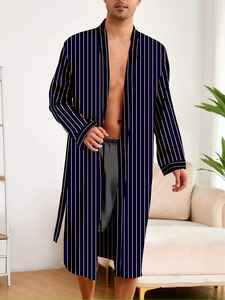 Batas de dormir para hombre de satén de seda 100% simples y suaves, batas de baño de seda personalizadas de verano de alta calidad con logotipo personalizado. - Product Image 3