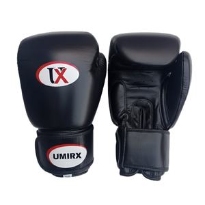 Gants de boxe professionnels en cuir imperméables, vente chaude, directement de l'usine, avec logo personnalisé, pour entraînement et sparring, avec bandages pour hommes - Product Image 1