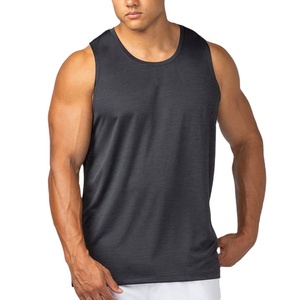 Camiseta sin mangas de moda urbana para hombre, con corte, de secado rápido, antiencogimiento, para gimnasio, entrenamiento, jersey, corte largo, ideal para verano. - Product Image 1