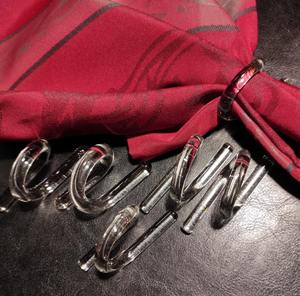 Porte-anneau de serviette en polyrésine de luxe fait à la main transparent cuisine et restaurant tourbillon meilleur logo personnalisé poli pour les fêtes - Product Image 4