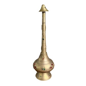 Rociador de agua de rosas de latón hecho a mano de alta calidad con rociador de agua de Metal con acabado pulido grabado - Product Image 4