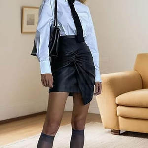 Faldas de Cuero Genuino de la Mejor Calidad para Mujer, Material Duradero, Textura Suave, Perfectas para Uso Femenino - Product Image 4