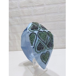 Designer Beaded <b>Hairband</b> With Multicolored Seed Beads And Decorative Pearls For Girls In A Premium Handmade Style - Product Image 4