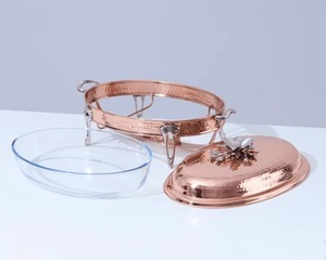 Calentador de alimentos de cazuela elegante de cobre con mango de diseño de flores perfecto para restaurantes, hoteles y resorts de La India - Product Image 3