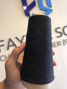 Haute ténacité teint 100% polyester 20/1 Ne fil filé noir pour le tissage/tricot supérieur - Product Image 4