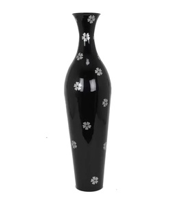 Último diseñador de decoración del hogar Florero de metal Fabricante Personalizado Estilo costero Diseño hecho a mano Maceta de metal de aluminio. - Product Image 1
