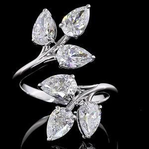 Ensemble de bague de fiançailles en or blanc 14 carats avec diamant en forme de poire, demi-éternité, 3 carats - Product Image 1