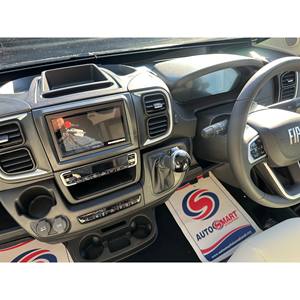 Nouveau camping-car Rapido 6 Series 606F 2026 avec 4 couchages, transmission automatique, 140 CV pour le camping, les croisières et l'utilisation automobile - Product Image 2