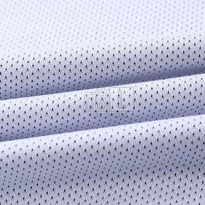 Uniforme de Baloncesto Ligero, Cómodo, Transpirable, de Secado Rápido y Absorción de Humedad, con Diseño Personalizado y Logotipo Personalizado - Product Image 4